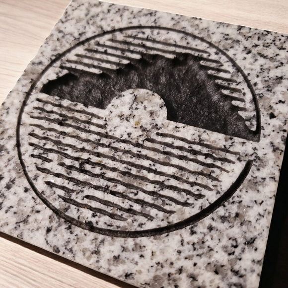 4 Marble Mountain Scape Summit Drink Coaster Set Rubber Back 4 Inch Black Grey - Picture 3 of 6